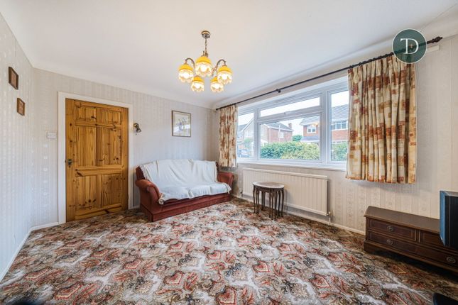 17, Broadland Road, Ellesmere Port photo 4