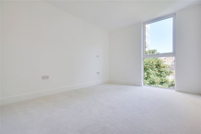 Flat for sale in West Cliff Road, West Cliff, Bournemouth, Dorset