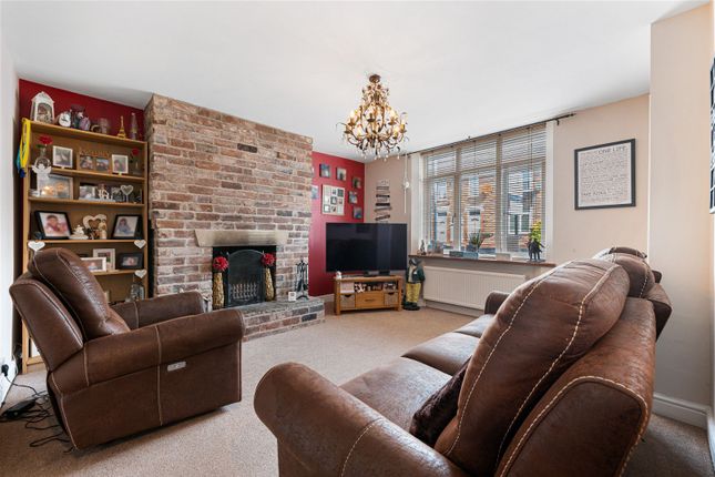 Town house for sale in Princes Street, Stone, Staffordshire