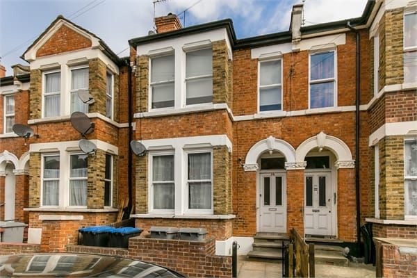 Apartment 18B, Wendover Road, London photo 4