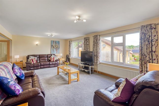 3, Sheppards Croft, School Aycliffe photo 4