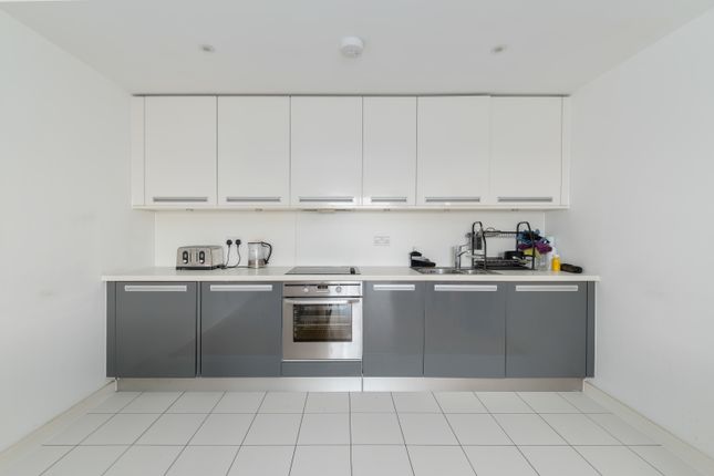 Flat 901, Adana Building, Conington Road, London photo 3