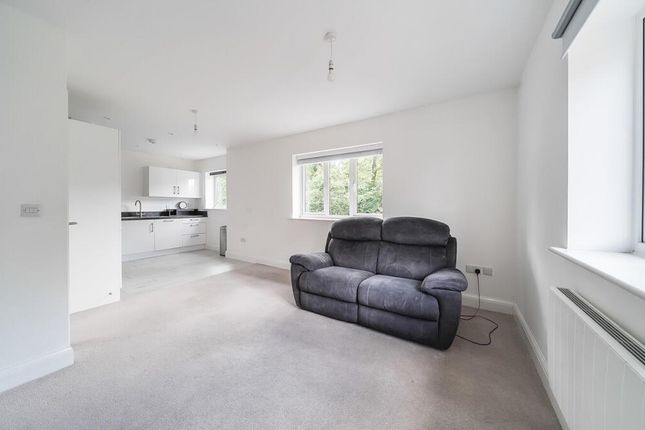 3 The Quadrant, Fleet Mill, Minley Road, Fleet photo 3