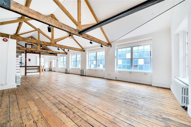 5, Standard Place, London photo 4