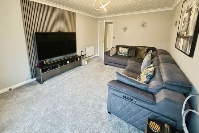 17, Threadmill Lane, Manchester photo 2