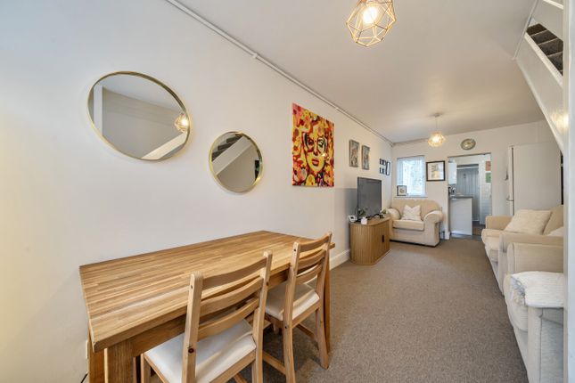 54, New Road, Kent photo 3