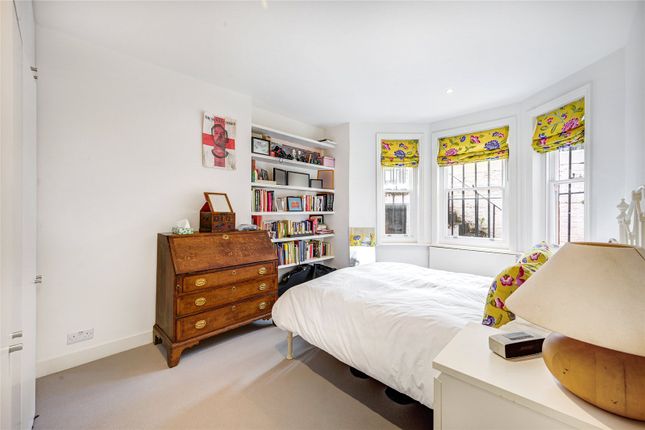 Flat to rent in Holland Park Road, London