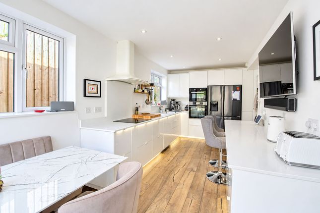 2, Northaw Road East, Cuffley photo 4