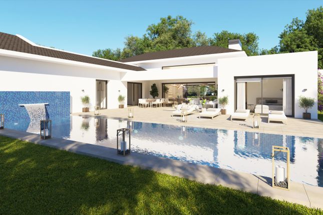 Thumbnail Villa for sale in San Roque, Cadiz, Spain