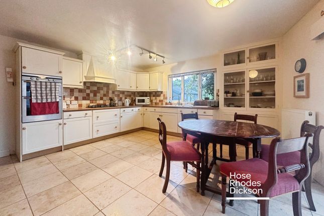 Heathfield Road, Heathfield Road photo 2