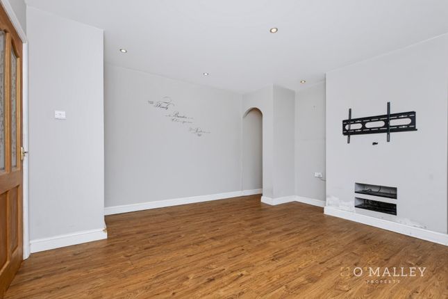 12, Firs Road, Alloa photo 4