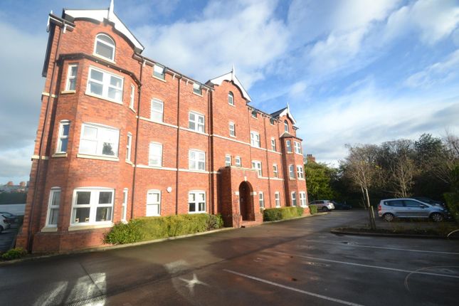 Flat for sale in Albany Court, Broad Road, Sale