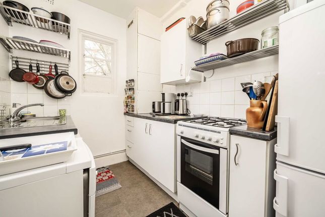 Raised Ground Floor Flat, 210, Randolph Avenue, Maida Vale photo 4