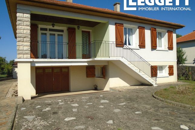 Villa for sale in L'isle-Jourdain, Vienne, Nouvelle-Aquitaine