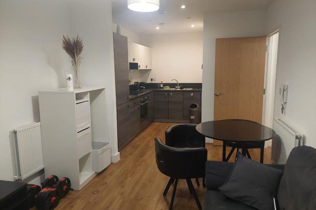 Flat to rent in 24 Truman Walk, St Andrews, Bromley By Bow, London