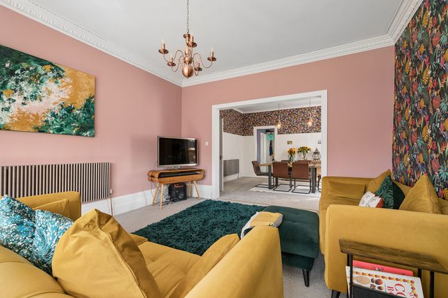20, Carrick Drive, Glasgow photo 4