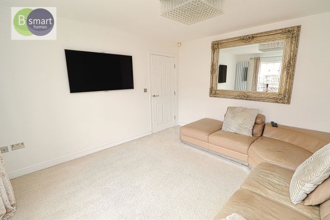 14, Willow Lane, Rotherham photo 3