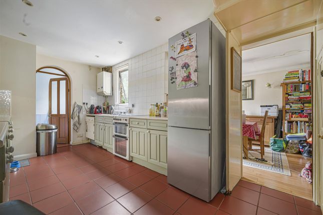 23, Bromley Crescent, Bromley photo 4