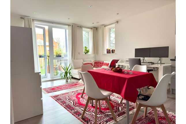 Thumbnail Flat for sale in 18 Montpelier Road, London