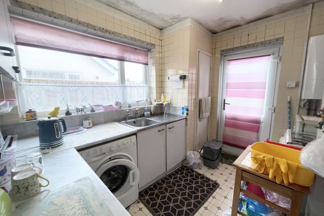 Seabrook Drive, Cleveleys photo 3