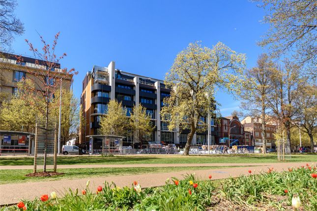 Studio flat on Apartment 21, Rox, 12, Gloucester Place, East Sussex, £200,000