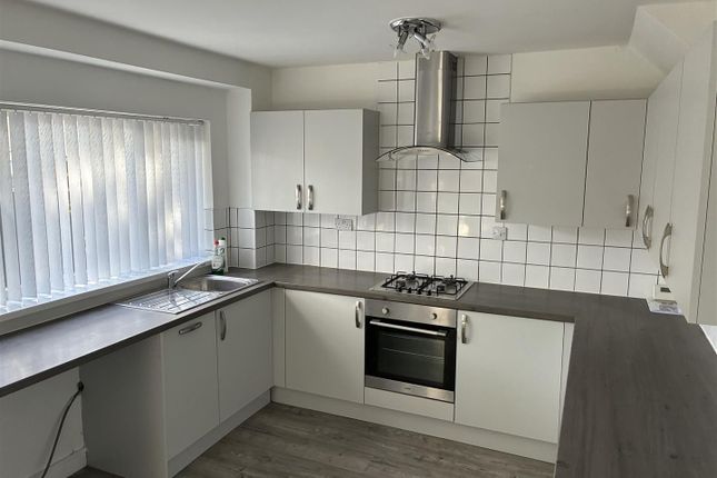 Chipchase Court, Whitley Bay photo 3