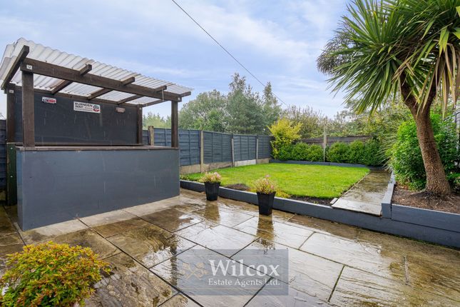 55 Stanley Road, Bolton photo 4