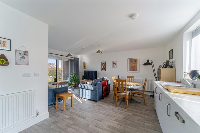 Nicholson Road, Weston-Super-Mare photo 2
