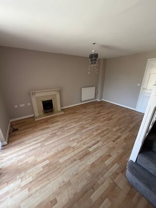 14, Lee Way, Castleford photo 5