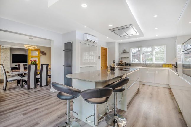 5, Guildford Drive, Chandlers Ford photo 4