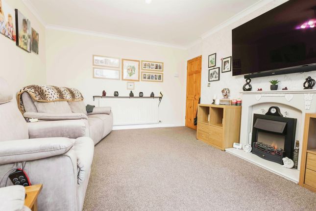 Town house for sale in Cherry Lea, Shard End, Birmingham