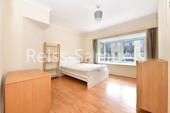 Thumbnail Town house to rent in Barnfield Place, Isle Of Dogs, Docklands, Canary Wharf, London