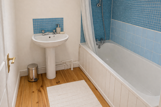 37 Berkeley Walk, Finsbury Park, London, N7 7RS, London photo 4