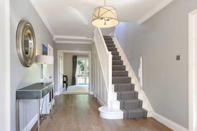 Somerset Cottage, 3, Dukes Wood Drive, Buckinghamshire photo 3