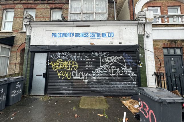 Commercial property to let in Portland Road, London
