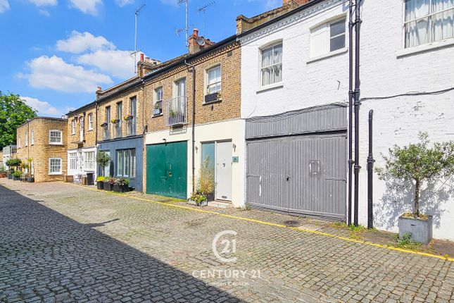 Thumbnail Mews house for sale in Bolingbroke Road, London
