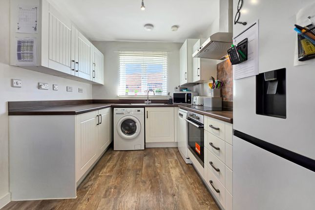 3, Jacklin Close, Hardwick photo 3