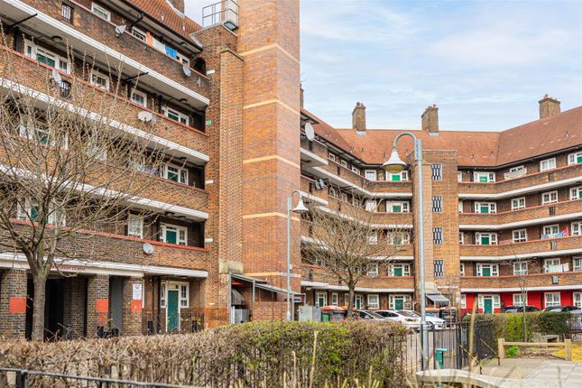 Flat for sale in Birchington House, Pembury Road, London