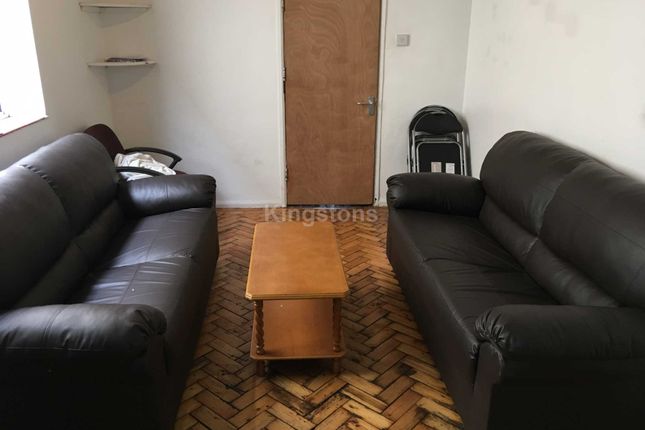 6, Senghennydd Road, Cardiff photo 2