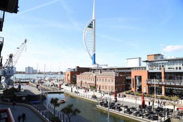Flat to rent in Brecon House, Portsmouth