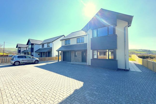 Thumbnail Detached house for sale in Cefn Ceiro, Llandre