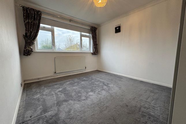 Rushdene Court, Brentwood photo 3