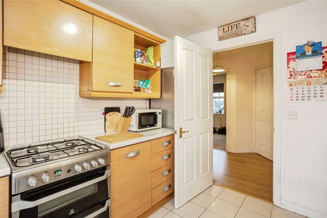 43, Bradgate Close, Leicestershire photo 3
