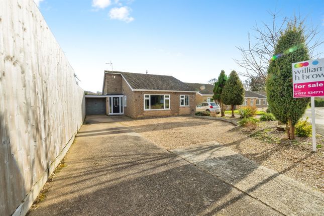 Detached bungalow for sale in Goldfinch Close, Skellingthorpe, Lincoln