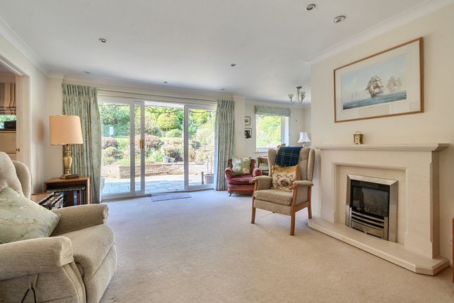 3, Orchard Way, Midhurst photo 4