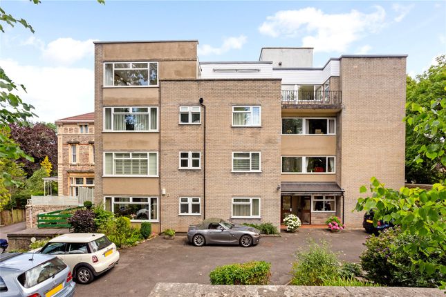 Thumbnail Flat to rent in Leigh Court, Knoll Hill, Bristol