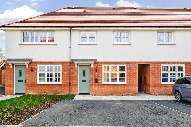 2-bed terraced on 2, Pheasant Chase, Wakefield, £1,250/mo