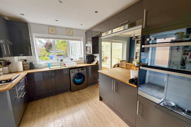 5, Keswick Avenue, Macclesfield photo 4