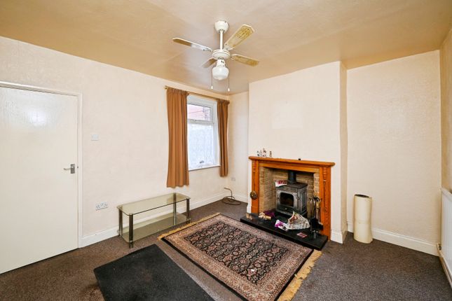 200 Portland Street, Portland, Mansfield photo 3