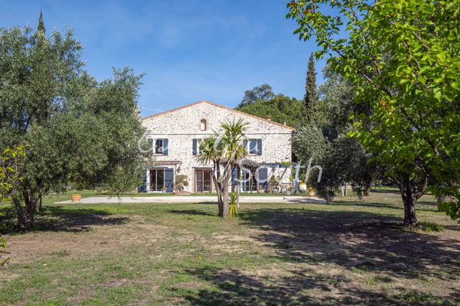 Thumbnail Country house for sale in Perpignan, 66000, France
